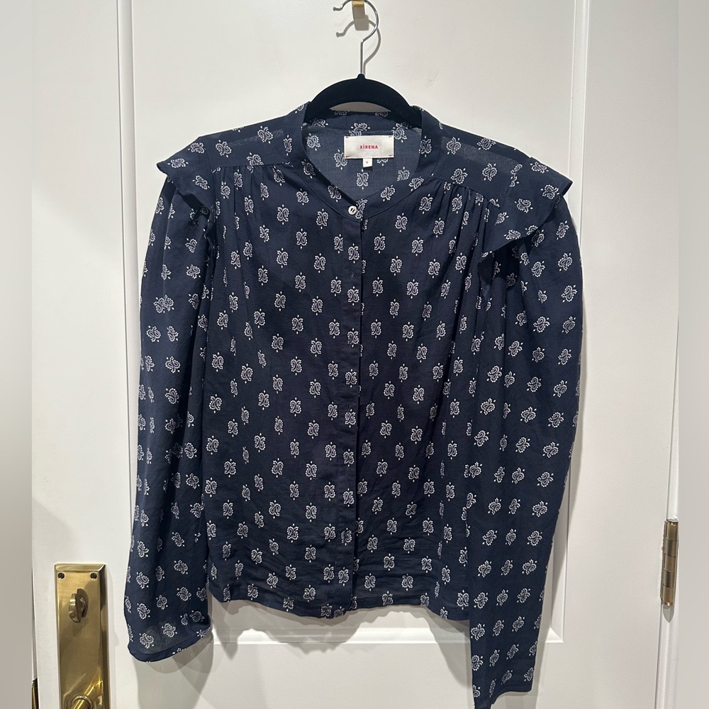 Xirena Set. Navy blue with paisley. Size small